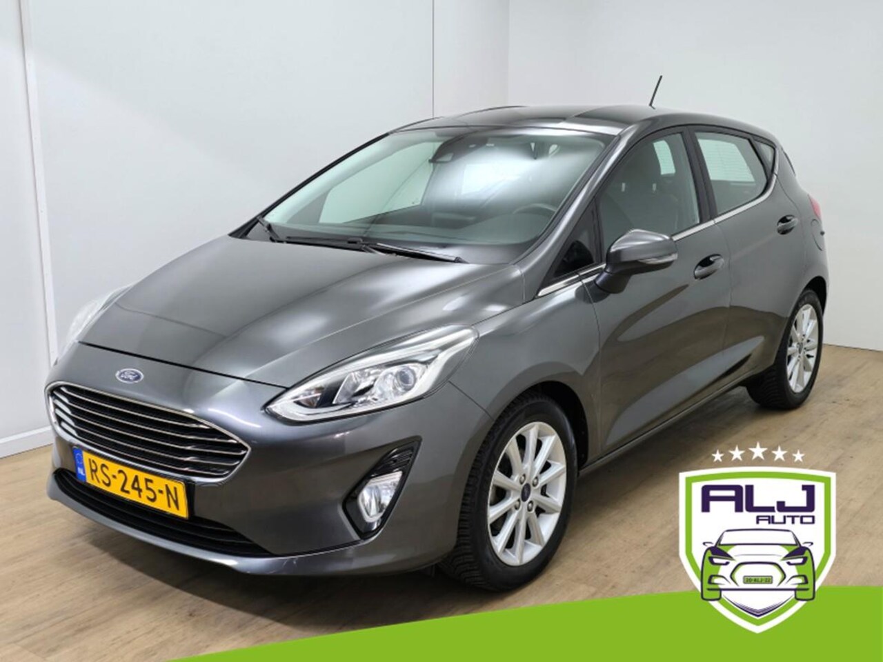 Ford Fiesta - Occasion 1.0 EcoBoost Titanium met cruisecontrol en carplay radio | Tweedehands Ford Fiest - AutoWereld.nl