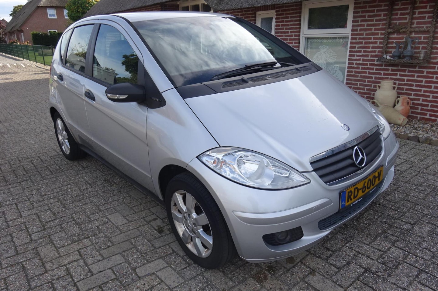Mercedes-Benz A-klasse - 150 Classic airco - AutoWereld.nl