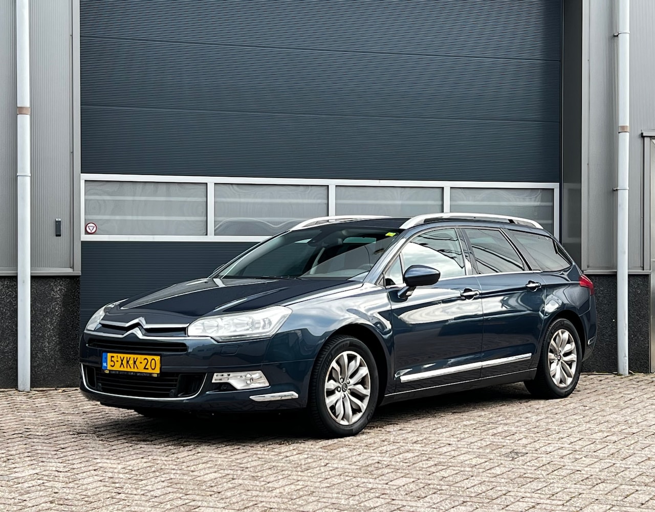 Citroën C5 Tourer - 1.6 e-HDi Collection Bnss bj.2014 Navi|Trekhaak|Opendak|Nap. - AutoWereld.nl