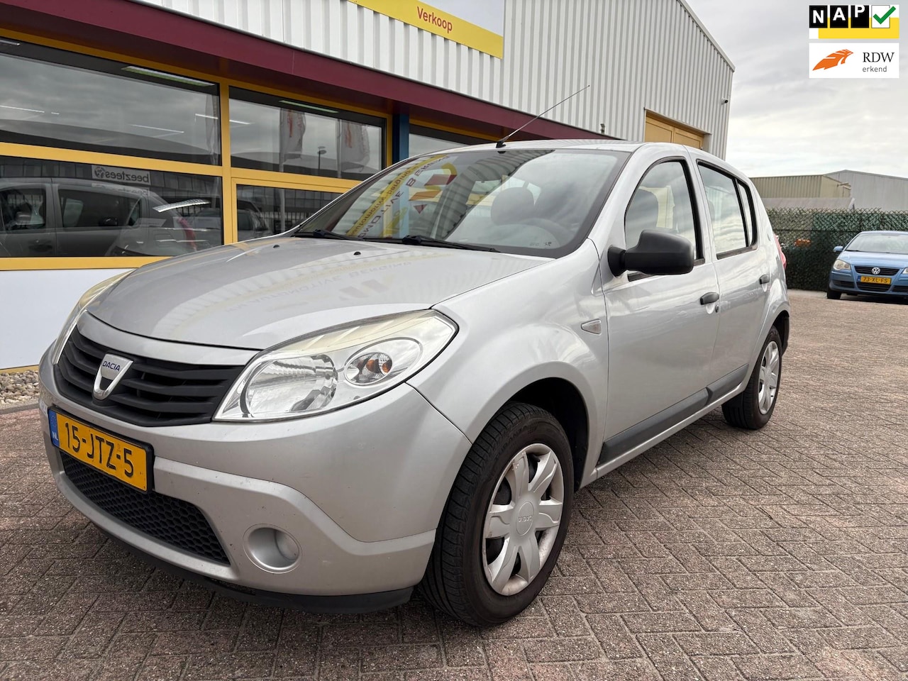 Dacia Sandero - 1.2 Ambiance AIRCO APK T/M 1-11-26 - AutoWereld.nl
