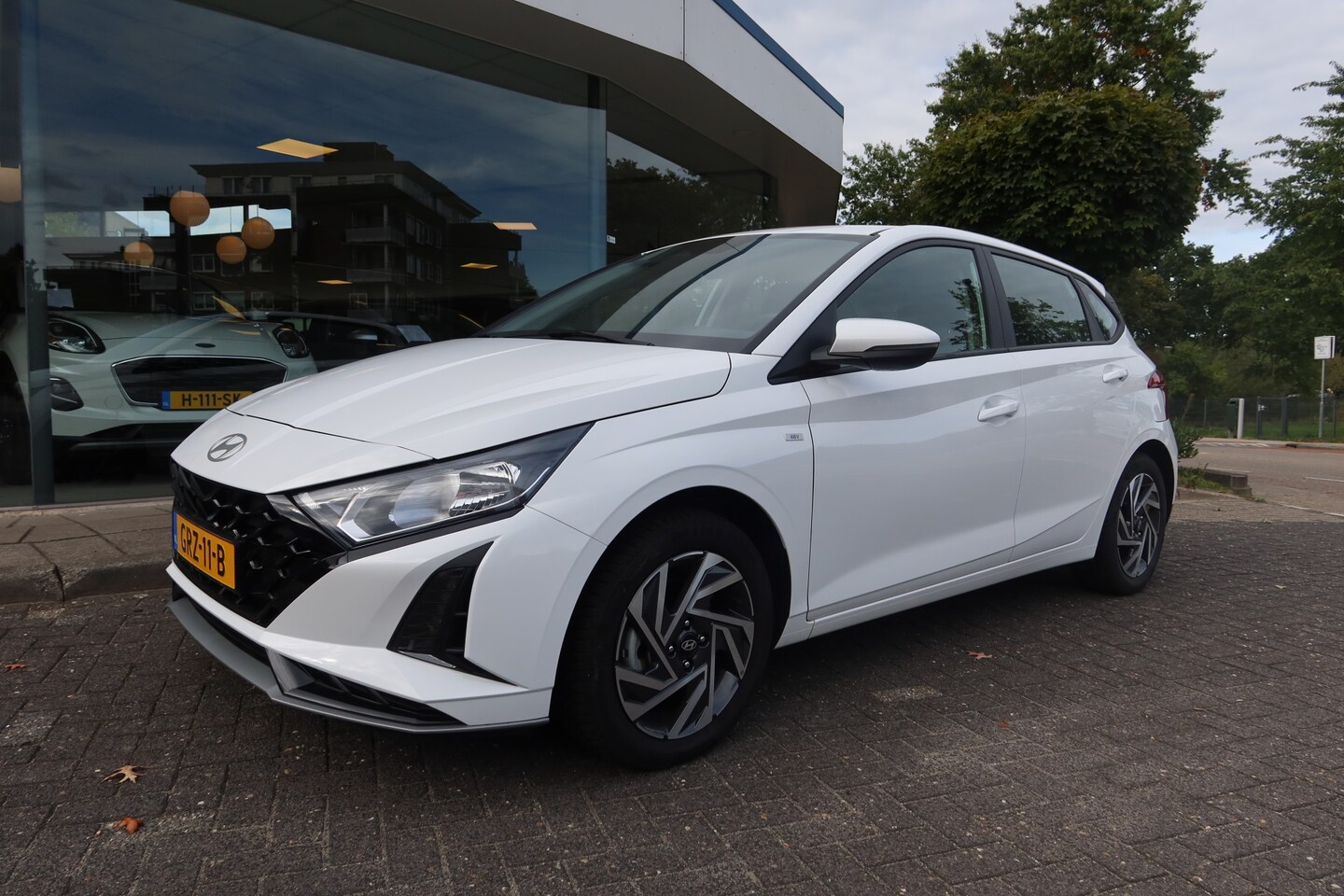 Hyundai i20 - 1.0 T-GDI Comfort 100PK Hybride AppleCarPlay I All-SEASON I 13dkm ! - AutoWereld.nl
