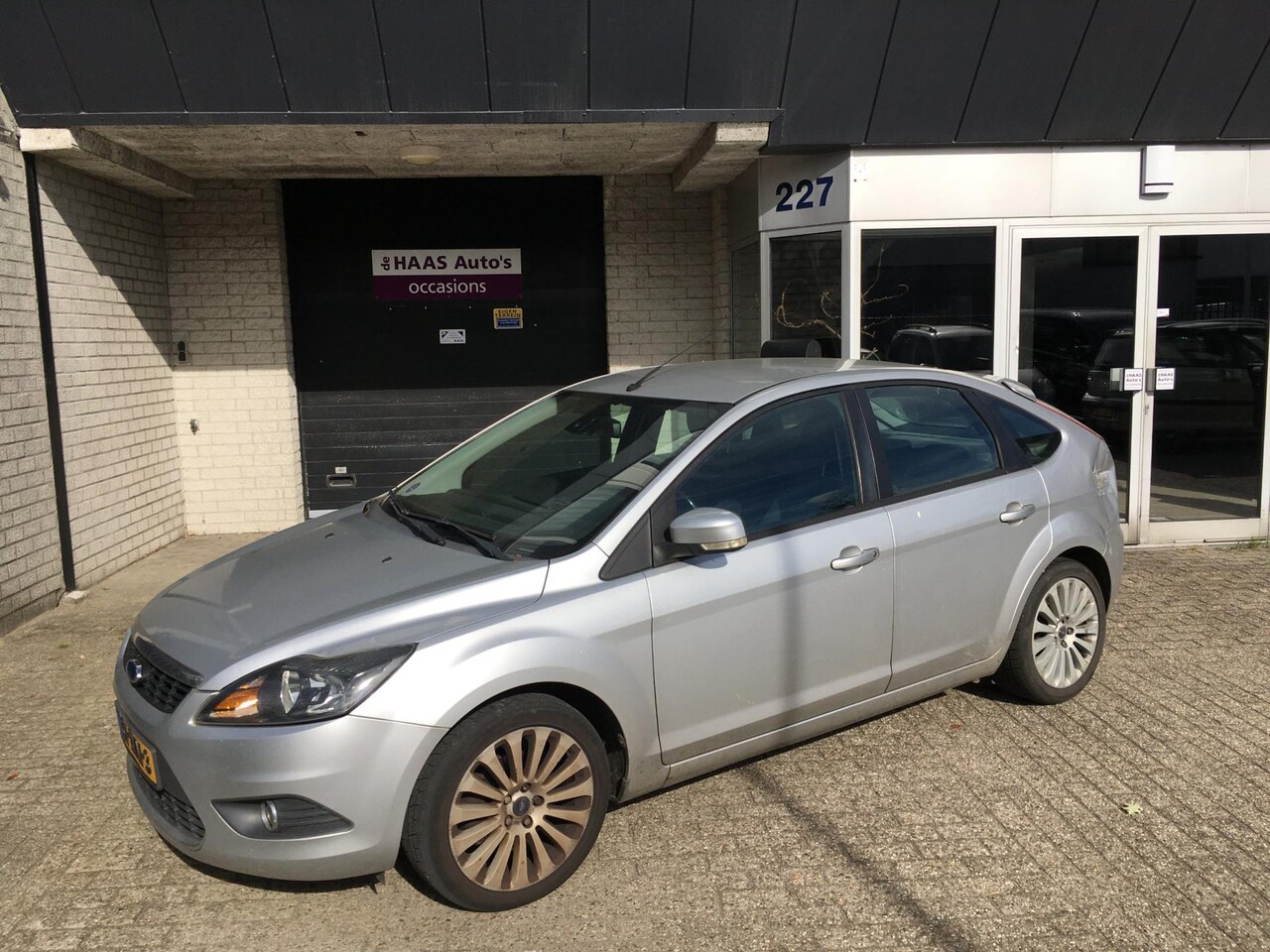 Ford Focus - 1.8 Limited / EURO-5 / EXPORT ONLY / APK OK / METALLIC / KEYLESS - AutoWereld.nl