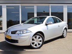 Renault Mégane coupé cabriolet - Automaat, Cruise Control, Airco, Trekhaak, PDC V+A, 2.0-16V Tech Line Prijs Is Rijklaar