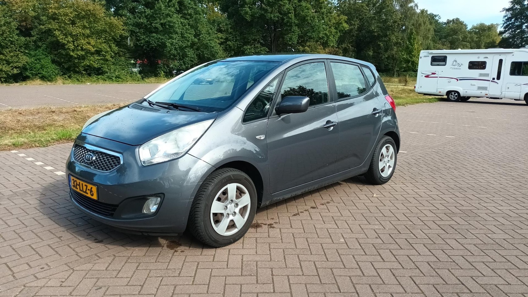 Kia Venga - 1.4 Airco / Pdc / Apk - AutoWereld.nl