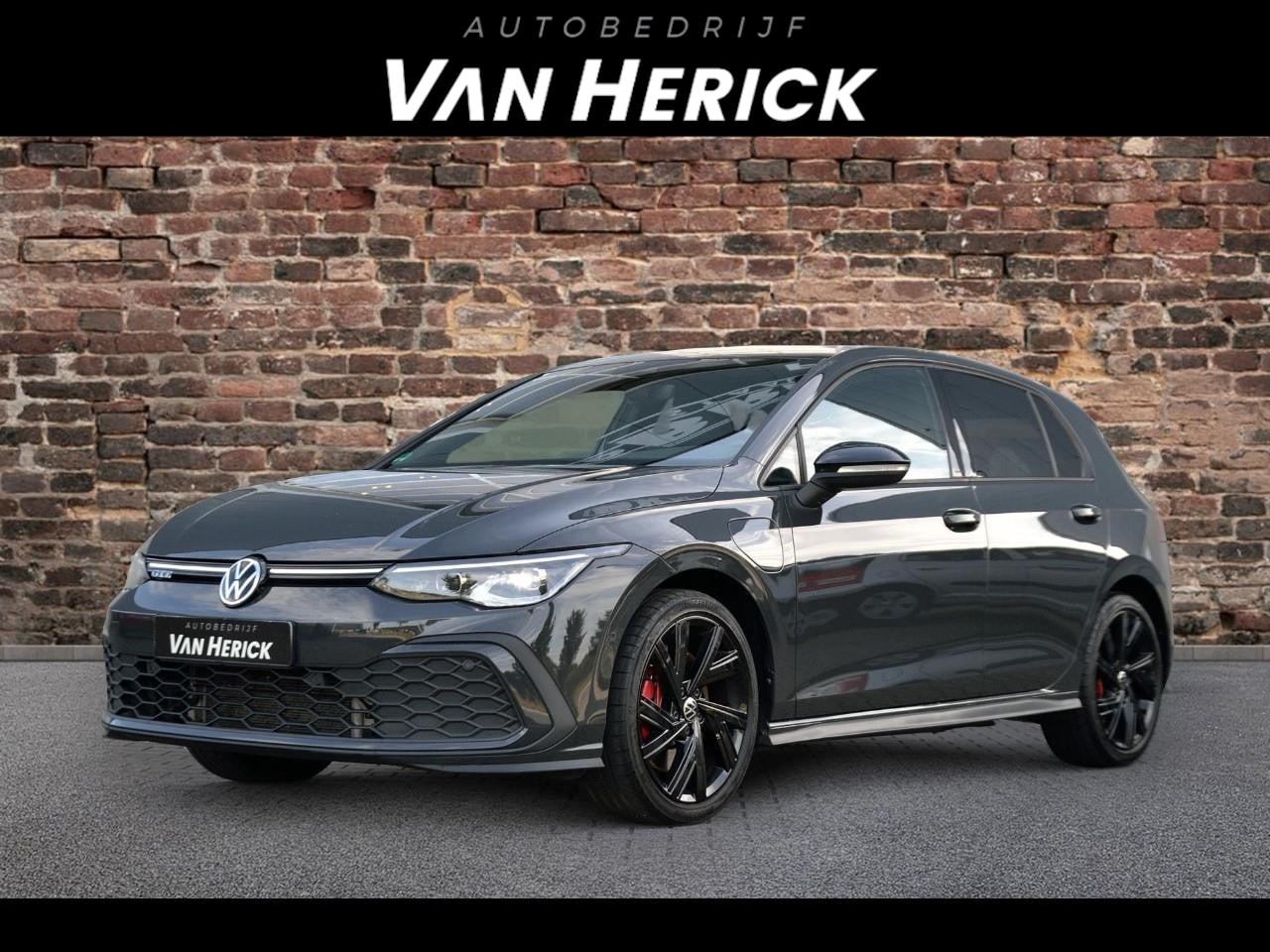 Volkswagen Golf - 1.4 eHybrid GTE | Black Style | IQ Light | Winterpakket - AutoWereld.nl