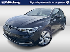 Volkswagen Golf - 1.5 eTSI Style DSG Automaat Navigatie Discover Pro / Camera / "17"LM Velgen / App-connect