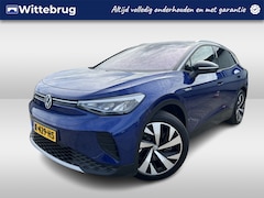 Volkswagen ID.4 - First 77 kWh warmtepomp / Navigatie / Camera / Extra getint glas / Trekhaak / App-connect