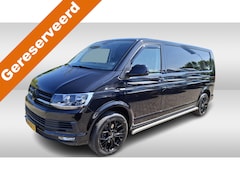 Volkswagen Transporter - 2.0 TDI L2H1 Highline 150 pk - Leder / 18 " / Navigatie / Trekhaak