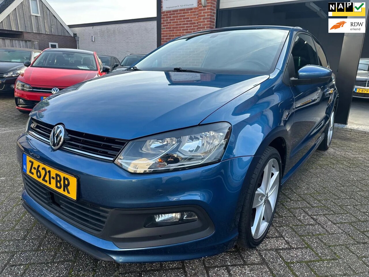 Volkswagen Polo - 1.2 TSI R-Line Highline CLIMA-NAVI-PDC_CRUISE - AutoWereld.nl