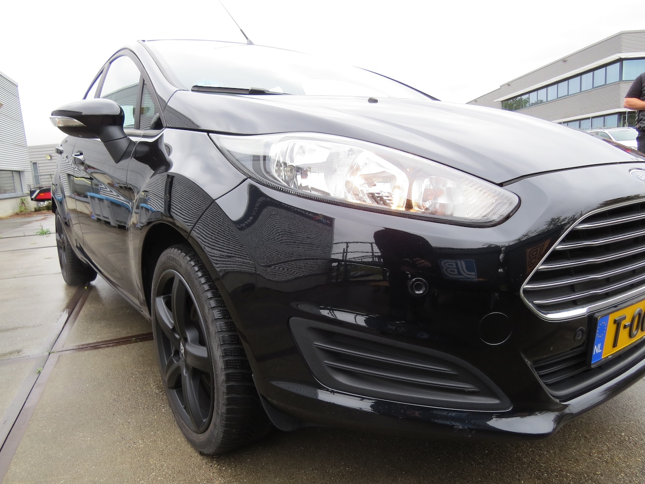 Ford Fiesta - 1.0 EcoBoost Titanium Voorzien van Nieuwe motor