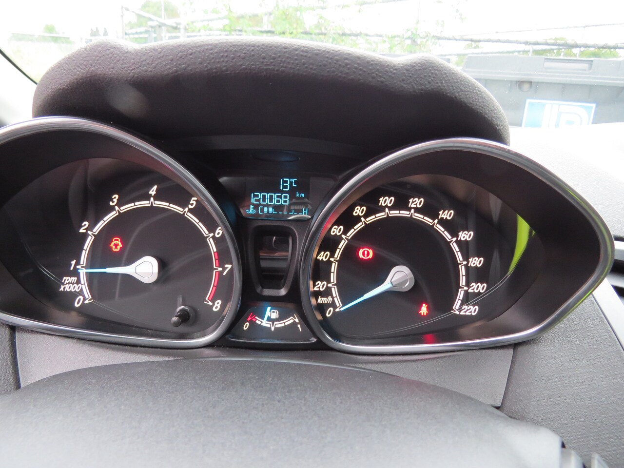 Ford Fiesta - 1.0 EcoBoost Titanium Voorzien van Nieuwe motor