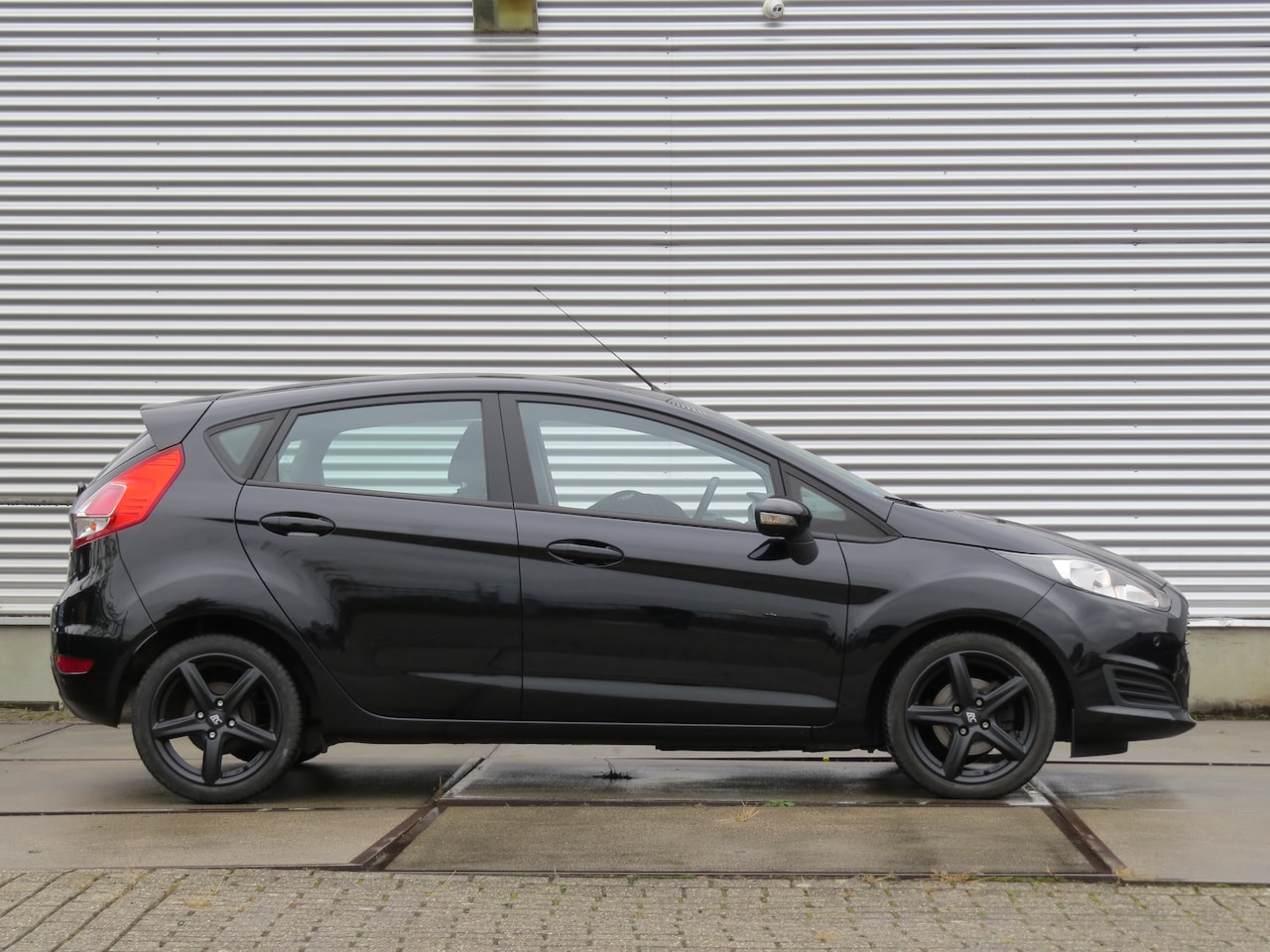 Ford Fiesta - 1.0 EcoBoost Titanium Voorzien van Nieuwe motor