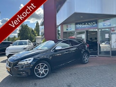Volvo V40 - 2.0 D3 R-Design Polar+ Sport