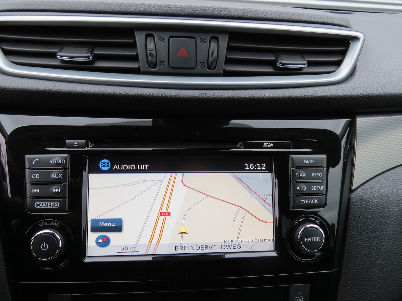 Nissan Qashqai - 1.2 N-Connecta met 360 camera