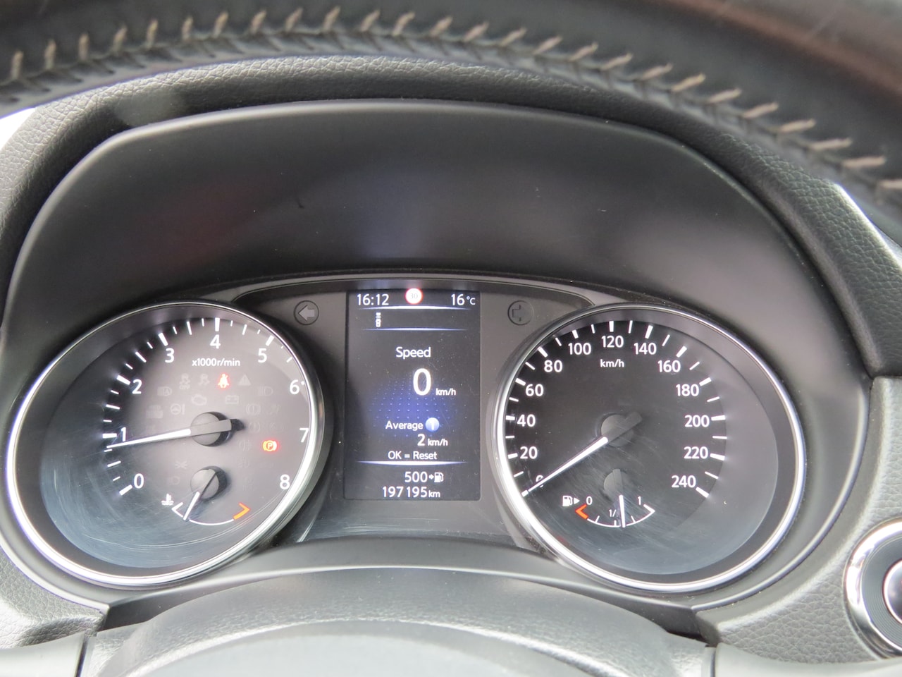 Nissan Qashqai - 1.2 N-Connecta met 360 camera