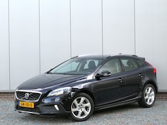 Volvo V40 Cross Country - 2.0 T3 Ocean Race Afneembare trekhaak/ Xenon / Navi / Stoelverwarming