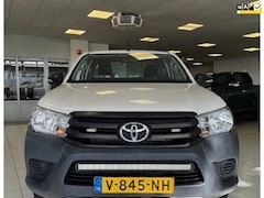 Toyota HiLux - 2.4 D-4D-F Xtra Cab Cool Comfort 4X4/1e Eigenaar/NAP/Airco