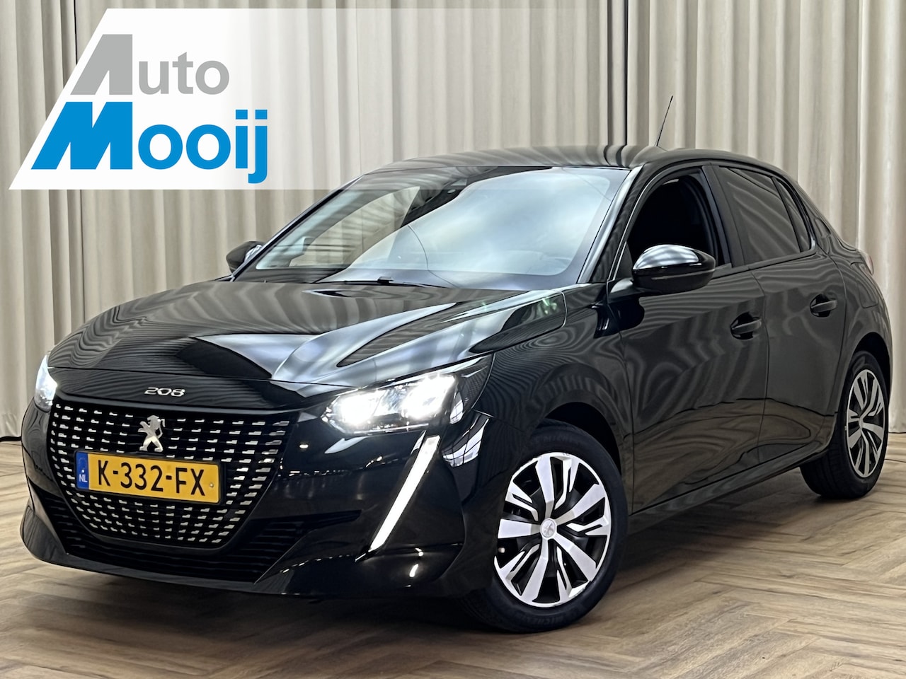 Peugeot 208 - 1.2 PureTech Active *CarPlay* Lane Assist, DAB, Navigatie, Privacy Glass, LED, Cruise, Org - AutoWereld.nl