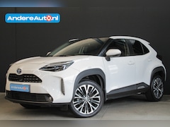 Toyota Yaris Cross - 1.5 Hybrid Executive |trekhaak|HUD|pano|parkeersensoren|leder|dealer onderhouden|