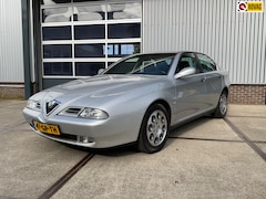 Alfa Romeo 166 - 3.0 V6 Super 24v