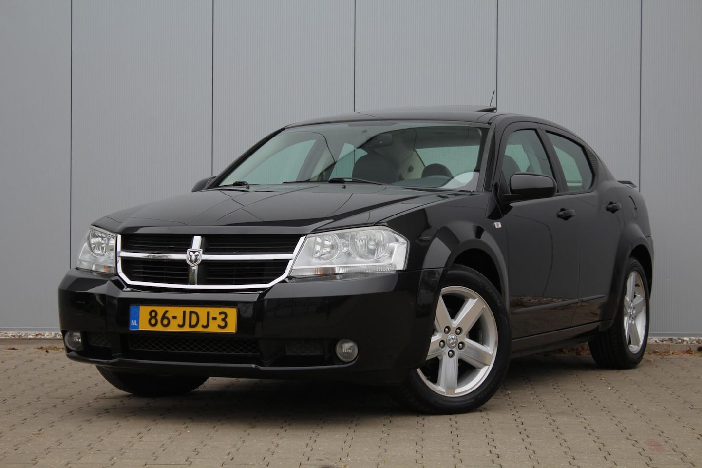 Dodge Avenger - 2.7 V6 SXT | Automaat | NAP | Leder | Clima / Cruise control | Schuif/Kanteldak | APK | - AutoWereld.nl