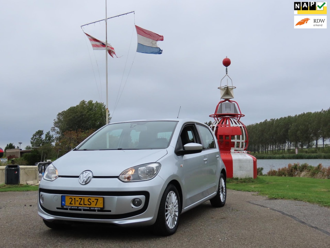 Volkswagen Up! - 1.0 high up! BlueMotion *1e EIG !! - AutoWereld.nl