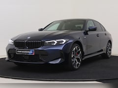 BMW 3-serie - 330e M Sport Automaat / Trekhaak / Sportstoelen / Achteruitrijcamera / Adaptieve LED / Act