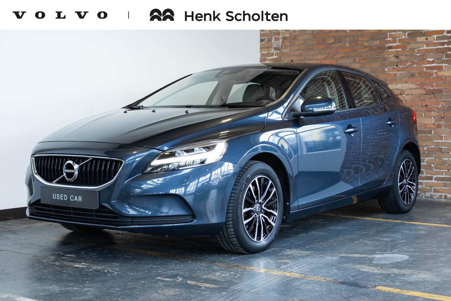 Volvo V40 - T2 Automaat Nordic+ | Dealeronderhouden | 1ste eigenaar | Stoelverwarming | Climate Contro - AutoWereld.nl