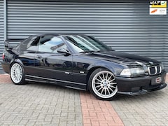 BMW 3-serie Coupé - 318iS Executive M Sport Cruise Control | Climate control | M3 GT Spoiler