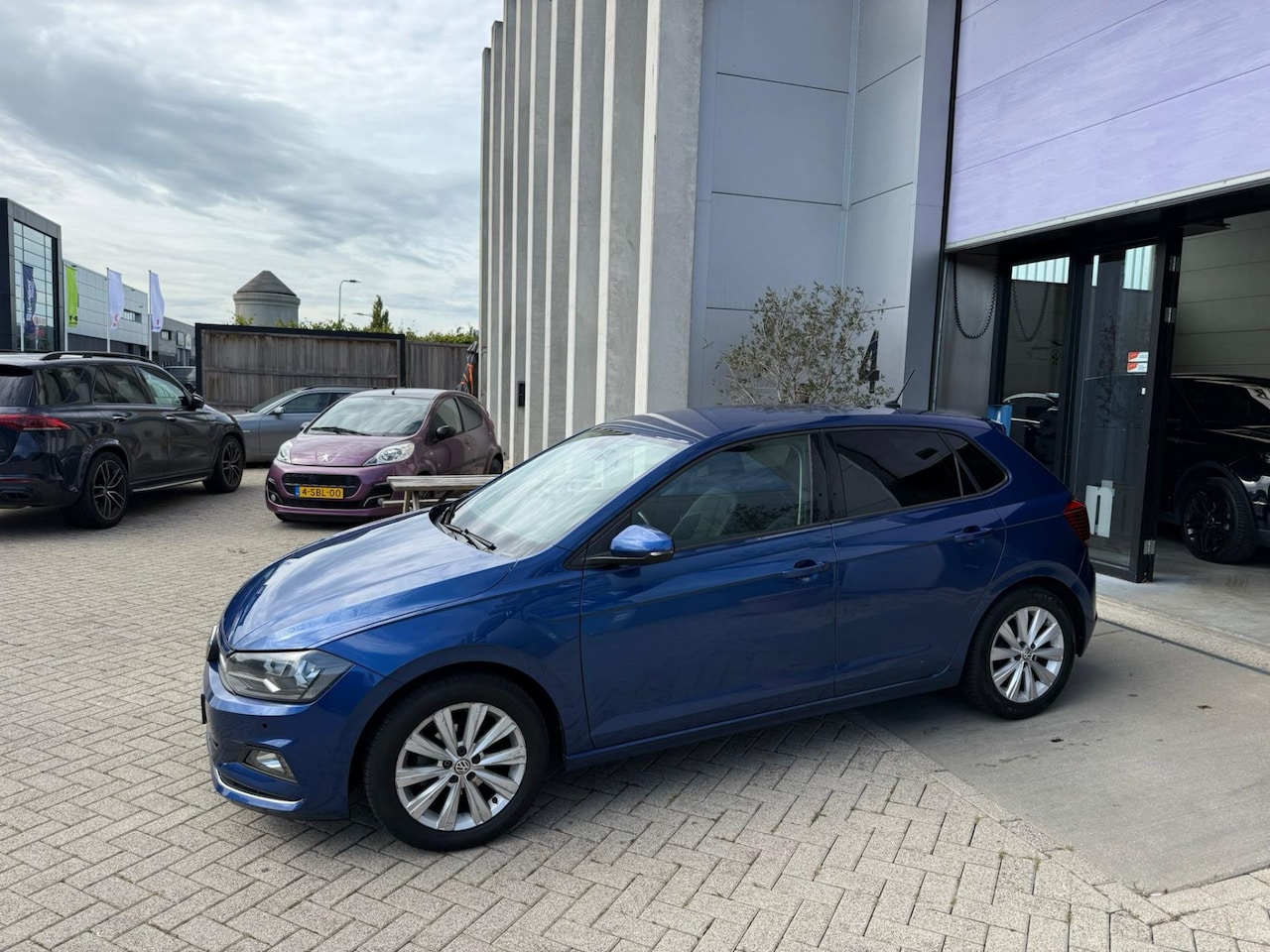 Volkswagen Polo - 1.0 TSI Highline AUTOMAAT! CARPLAY! NAVI! INRUIL MOGELIJK! - AutoWereld.nl