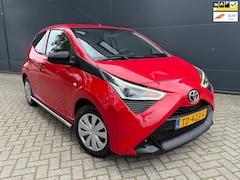 Toyota Aygo - 1.0 VVT-i x-fun/Airco/cruise/bluetooth/AUX/1STE eigenaar