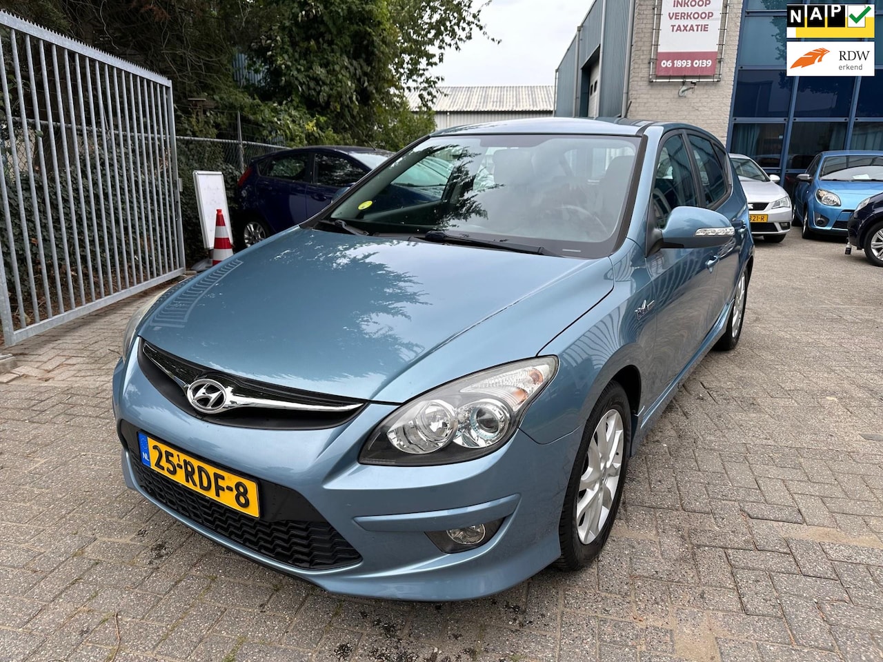 Hyundai i30 - 1.4i i-Motion 1.4i i-Motion, Clima, Cruise Control, Apk 07/26, Trekhaak - AutoWereld.nl