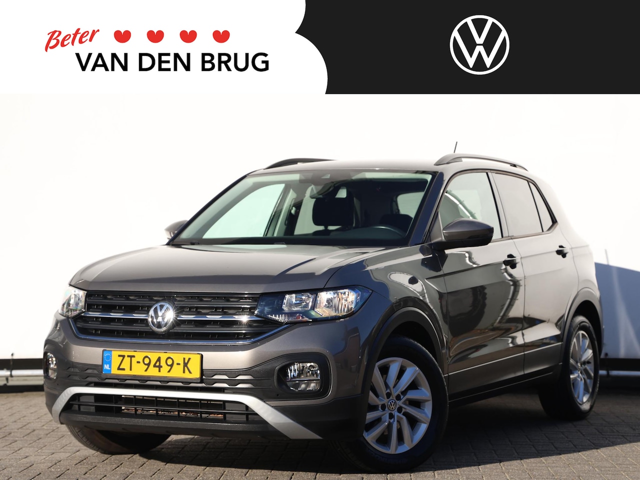 Volkswagen T-Cross - 1.0 TSI Life 115PK DSG | Navigatie | Camera | Trekhaak | Stoelverwarming | Cruise control - AutoWereld.nl