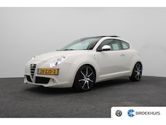 Alfa Romeo MiTo - 0.9 TwinAir Distinctive Leder / Glasdak | Achterbank neerklapbaar | Achterspoiler | Airco