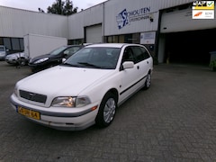 Volvo V40 - 2.0 Exclusive automaat