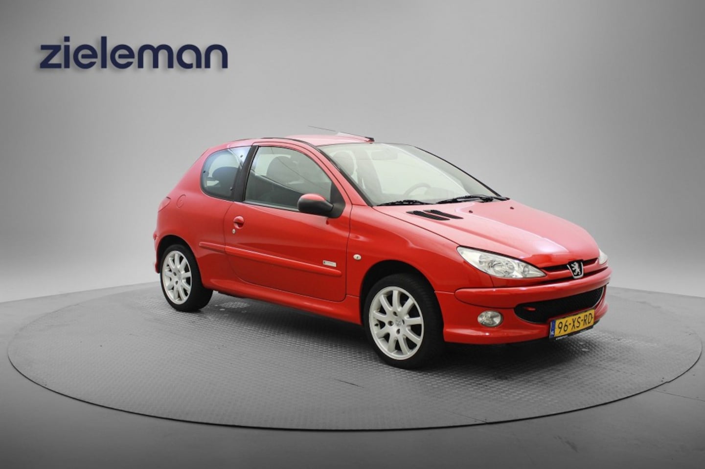 Peugeot 206 - 1.4 Forever Sport - Airco, Trekhaak - AutoWereld.nl