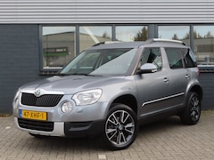 Skoda Yeti - 1.2 TSI Ambition Arctic | parkeersensoren | automatische airco | 17 inch licht metaal