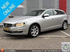 Volvo V60 - 2.0 D4 Momentum Automaat | Cruise | Climate | Navi |