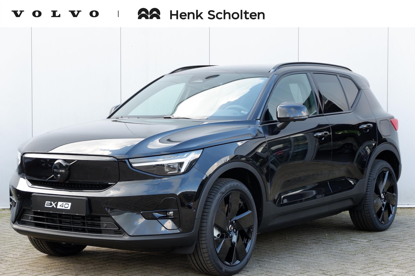 Volvo EX40 - Single Motor 70 kWh Plus Black Edition Trekhaak semi elektrisch inklapbaar | Zwarte 20" Li - AutoWereld.nl