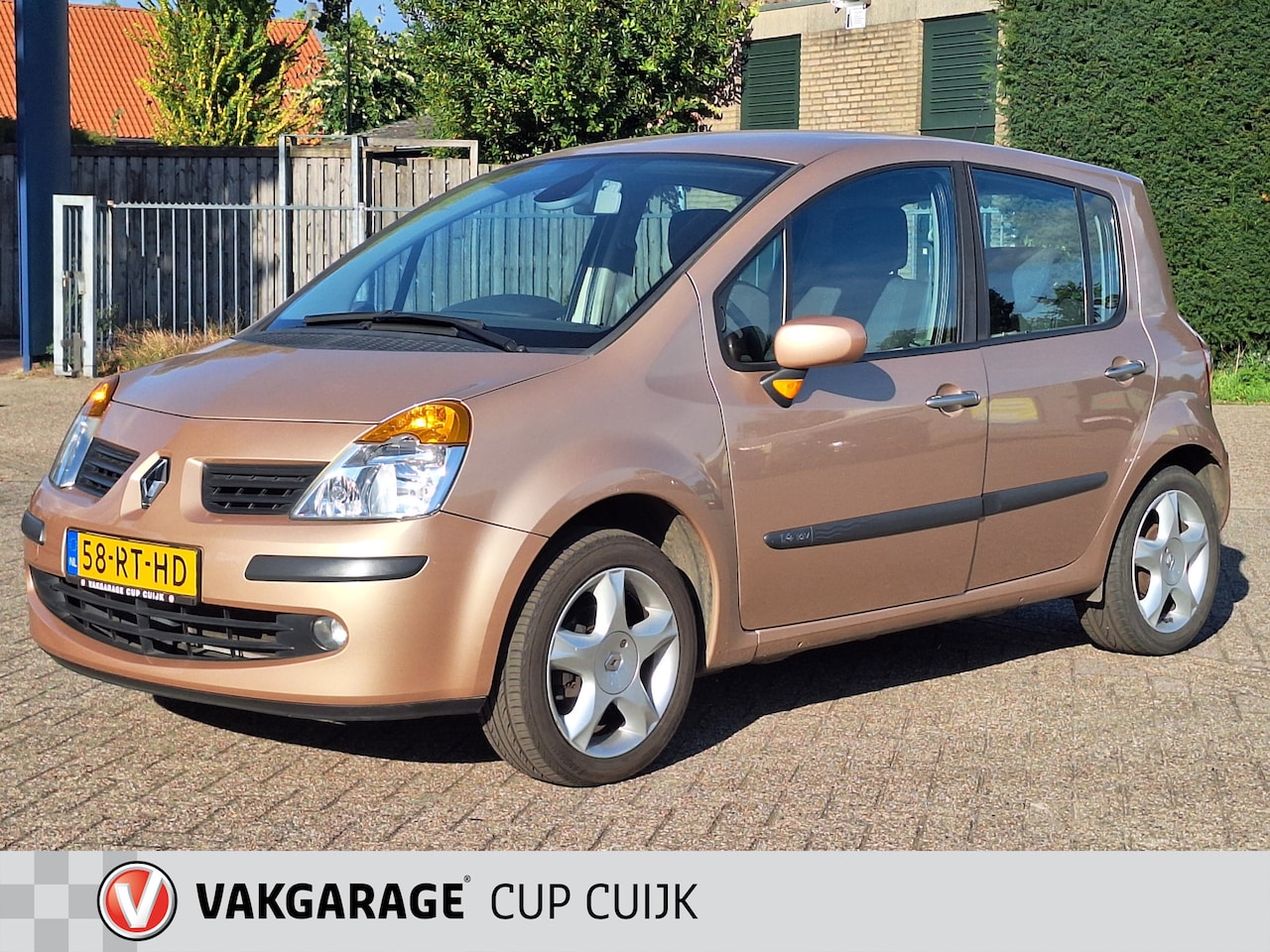 Renault Modus - 1.4-16V Privilège Luxe Airco / Cruise Control / dealer onderhouden Nieuwe APK - AutoWereld.nl