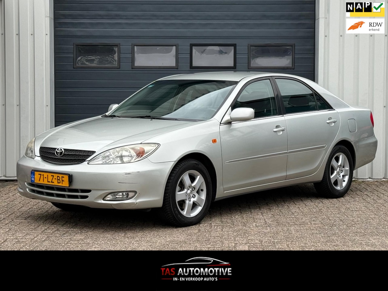 Toyota Camry - 3.0 V6 Linea Sol AUTOMAAT / LEER / NAVI / NAP - AutoWereld.nl
