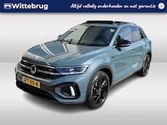 Volkswagen T-Roc - 1.5 TSI R-Line Edition / AUTOMAAT/ FABRIEKSGARANTIE T/M 7-2029/ 10.000 KM/ PANO/ CAMERA/ P