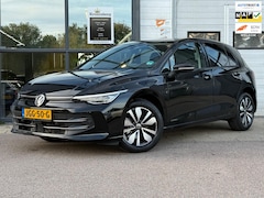 Volkswagen Golf - 1.5 eTSI R-Line Edition| ACC| CARPLAY| CAMERA
