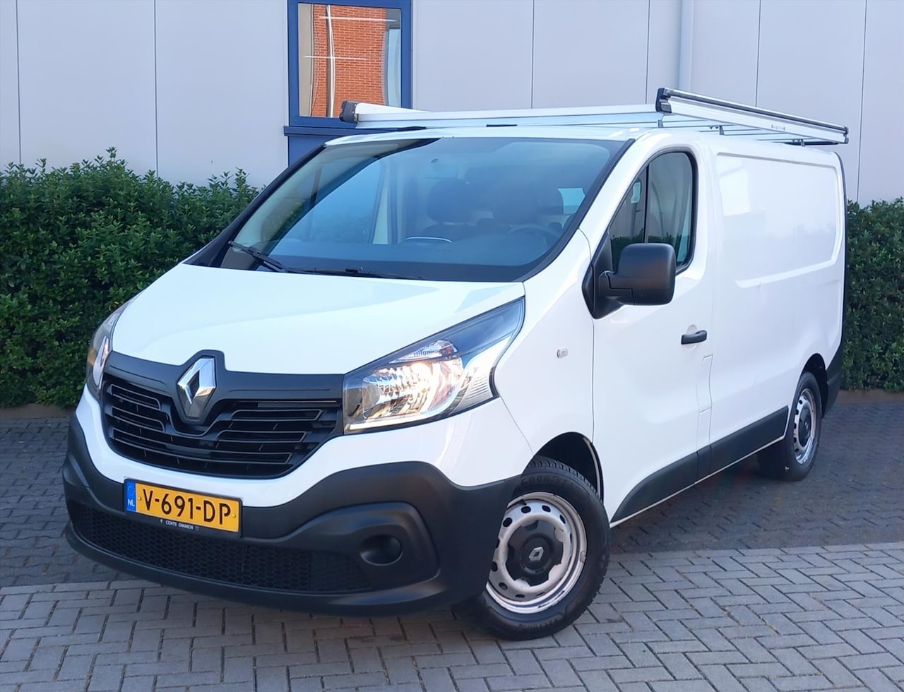Renault Trafic - GB 1.6 dCi 95pk L1H1 T27 Comfort Navigatie/3 Zits - AutoWereld.nl