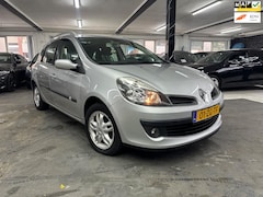 Renault Clio Estate - 1.6 16V Automaat/Pano/airco Dynamique