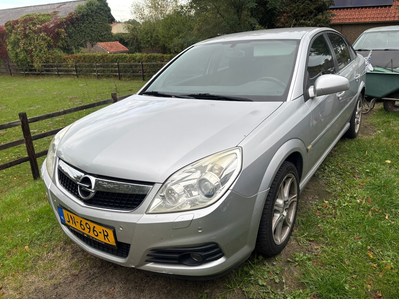 Opel Vectra - 1.6-16V Essentia MOTER IS NIET GOED - AutoWereld.nl
