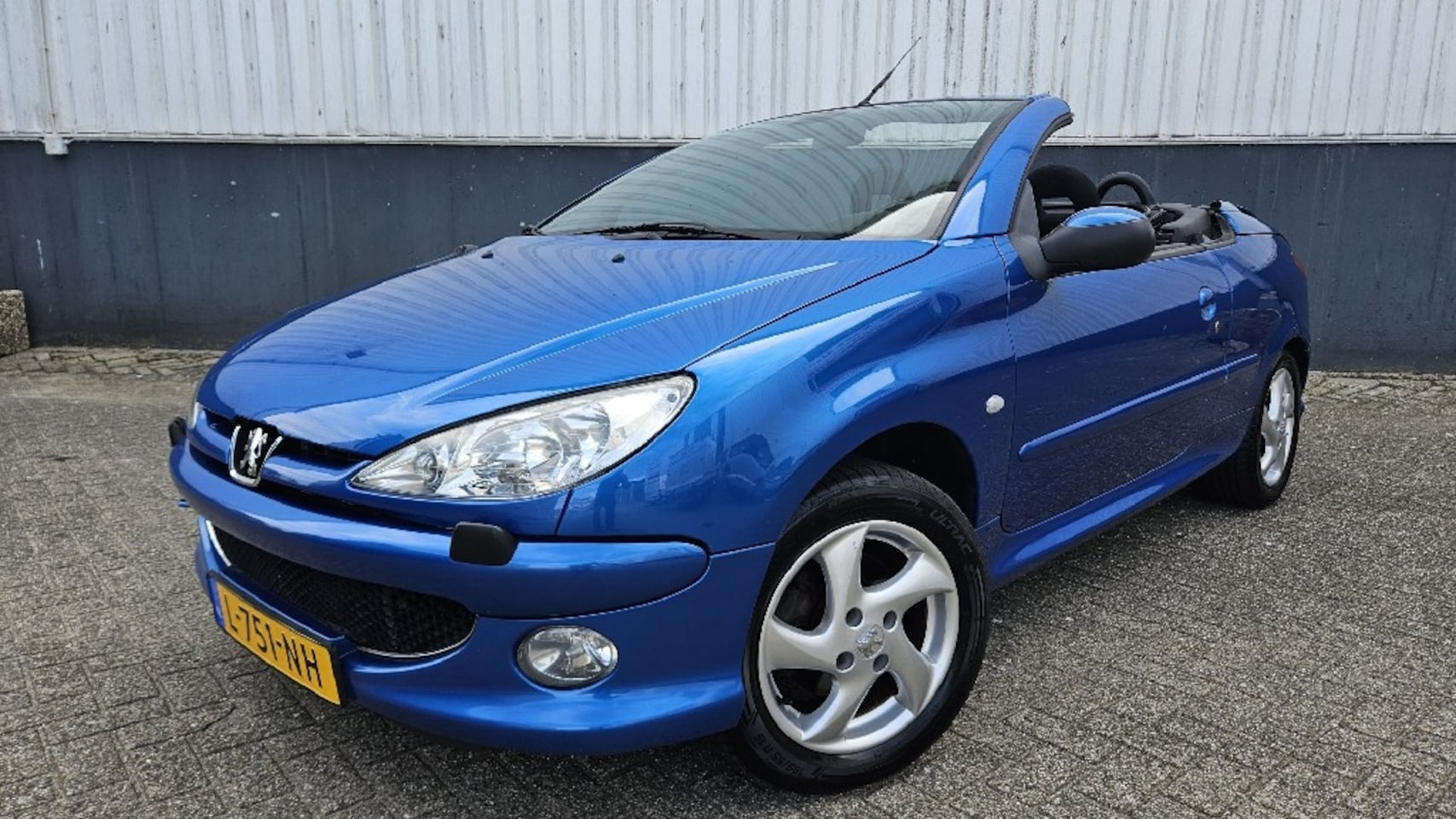 Peugeot 206 CC - 1.6-16V 1.6-16V - AutoWereld.nl