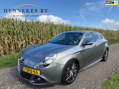 Alfa Romeo Giulietta - 2.0 JTDm Exclusive
