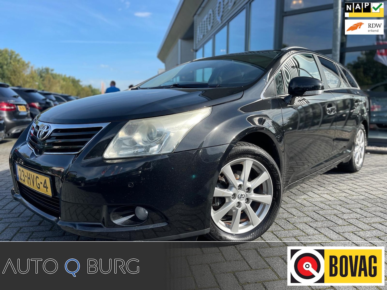Toyota Avensis Wagon - |2.0 VVTi Panoramic Business Special | Panorama | Trekhaak | Navi | Cruise | Climate | Cam - AutoWereld.nl