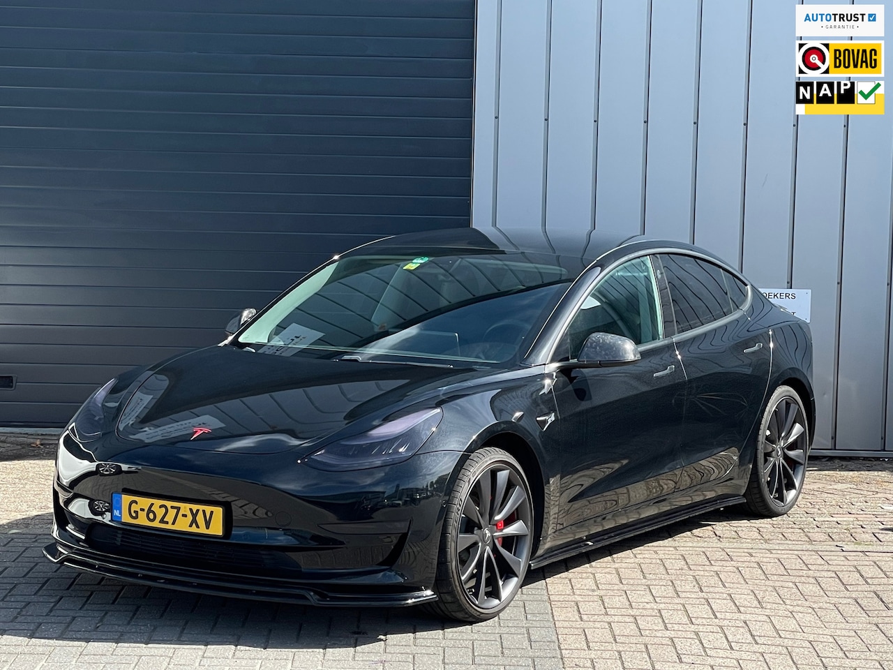 Tesla Model 3 - PERFORMANCE BLACK EDITION AWD 75 kWh|ORG. NL AUTO|MAXTON DESIGN|AUTOPILOT|CAMERA|PANO|APPL - AutoWereld.nl